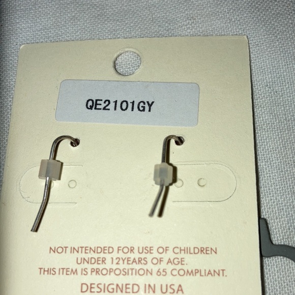 POMINA NWOT Lead compliant pierced gray earrings, $14 - Picture 2 of 3